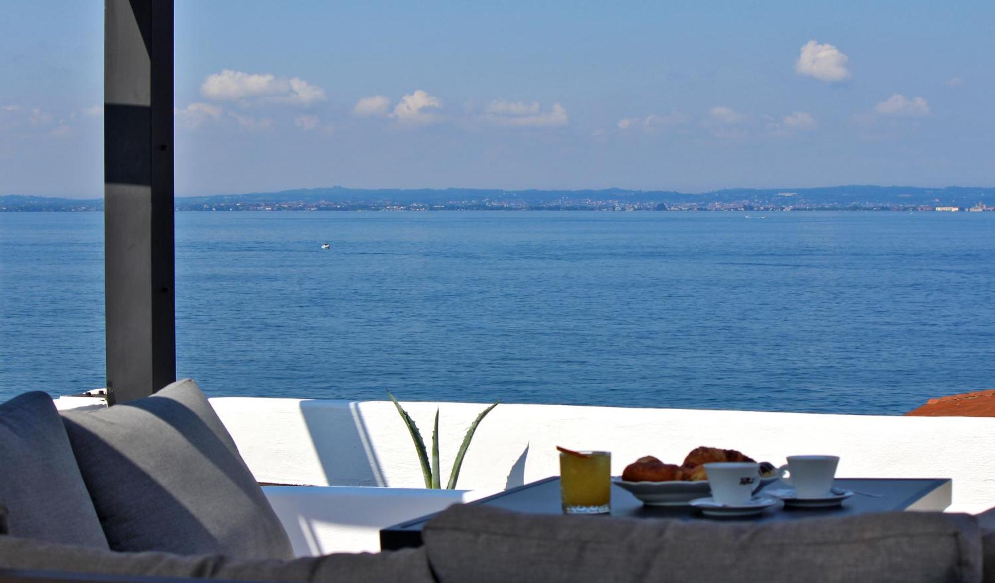 Appartamento Con Vista Mozzafiato Lazise Exteriér fotografie