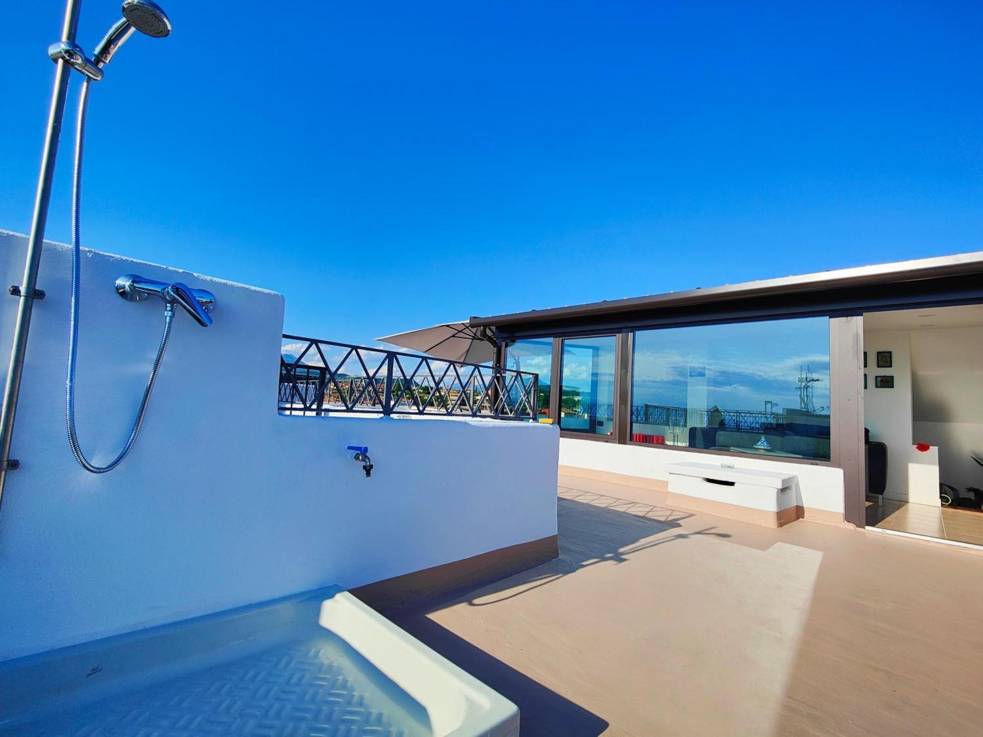 Appartamento Con Vista Mozzafiato Lazise Exteriér fotografie