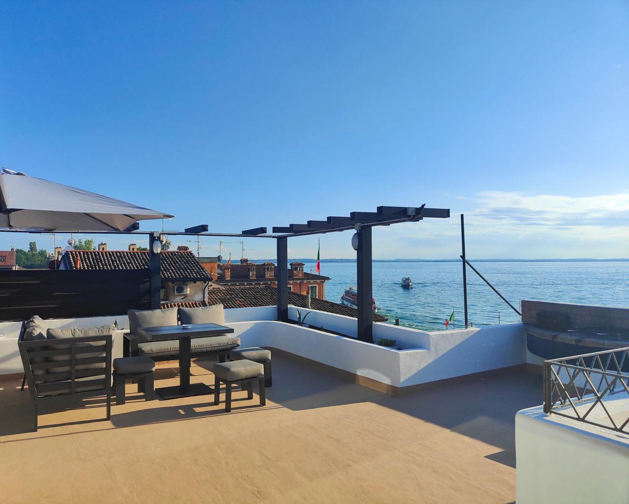 Appartamento Con Vista Mozzafiato Lazise Exteriér fotografie