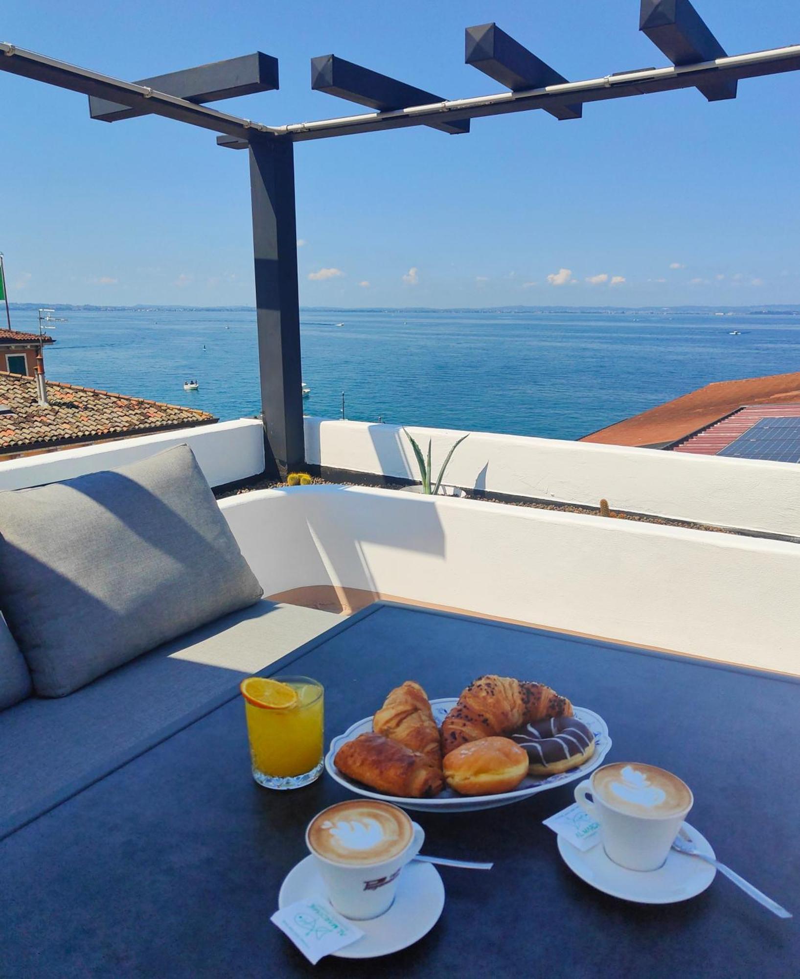 Appartamento Con Vista Mozzafiato Lazise Exteriér fotografie