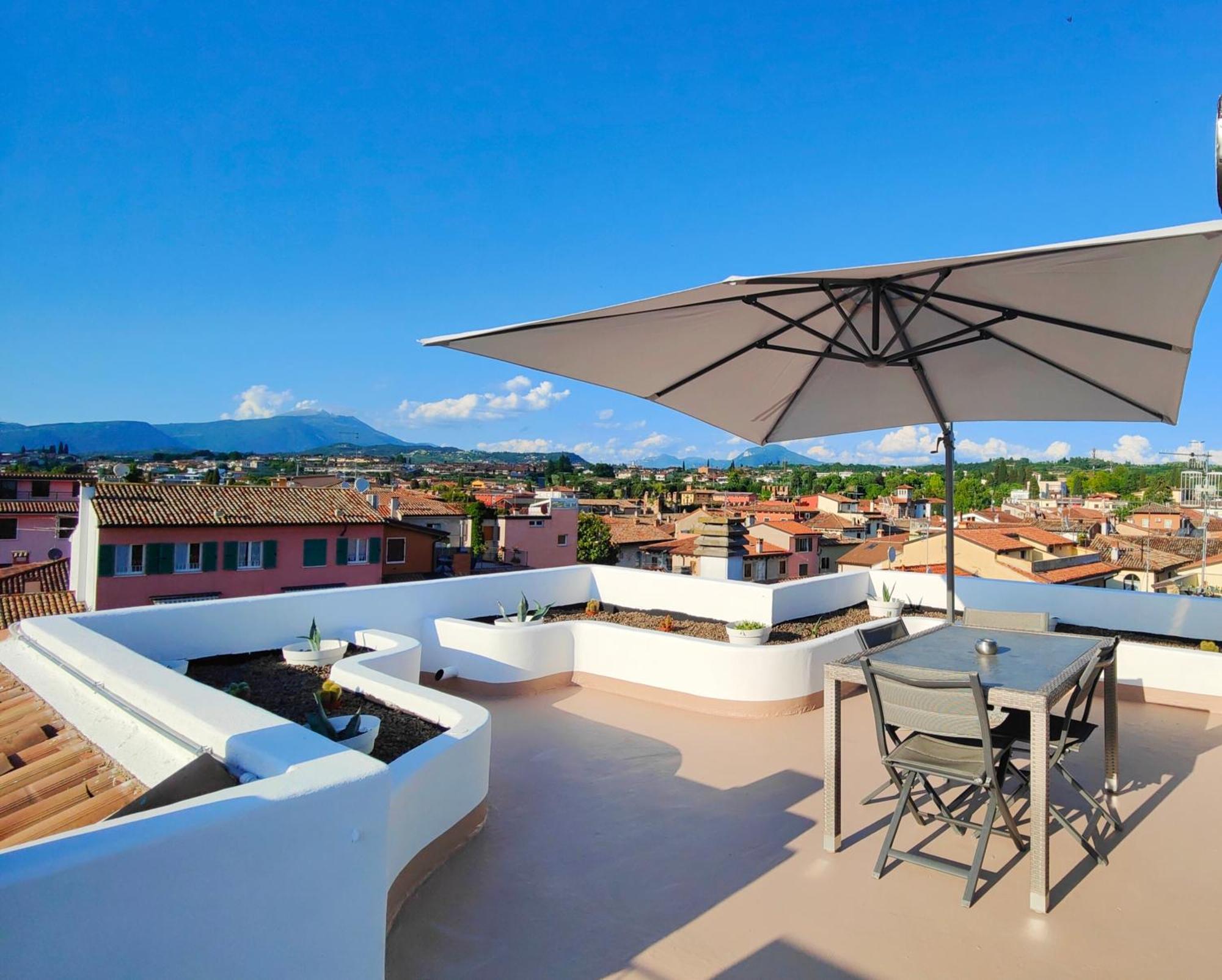 Appartamento Con Vista Mozzafiato Lazise Exteriér fotografie